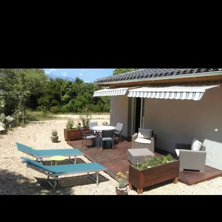 Charmant Logement Apartment *